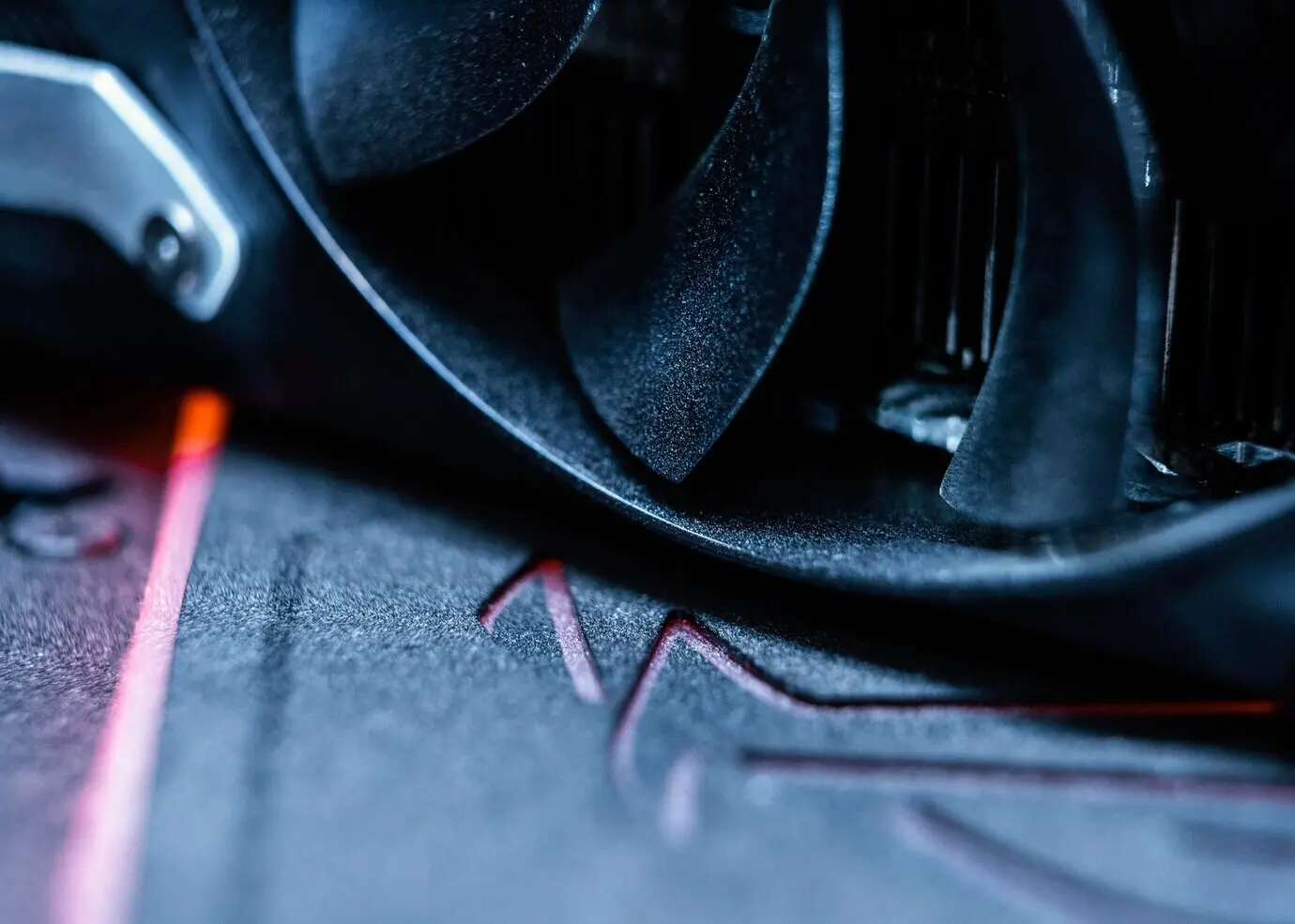 Bitte senden Sie den Originaltext der Beschreibung, damit ich ihn auf Deutsch umformulieren kann.